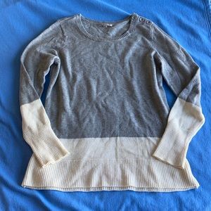Super soft! Long fit gap sweater, Sz L